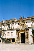 Universit di Coimbra, la Porta Ferrea 